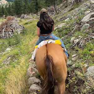 Meet your Posher, Melissa